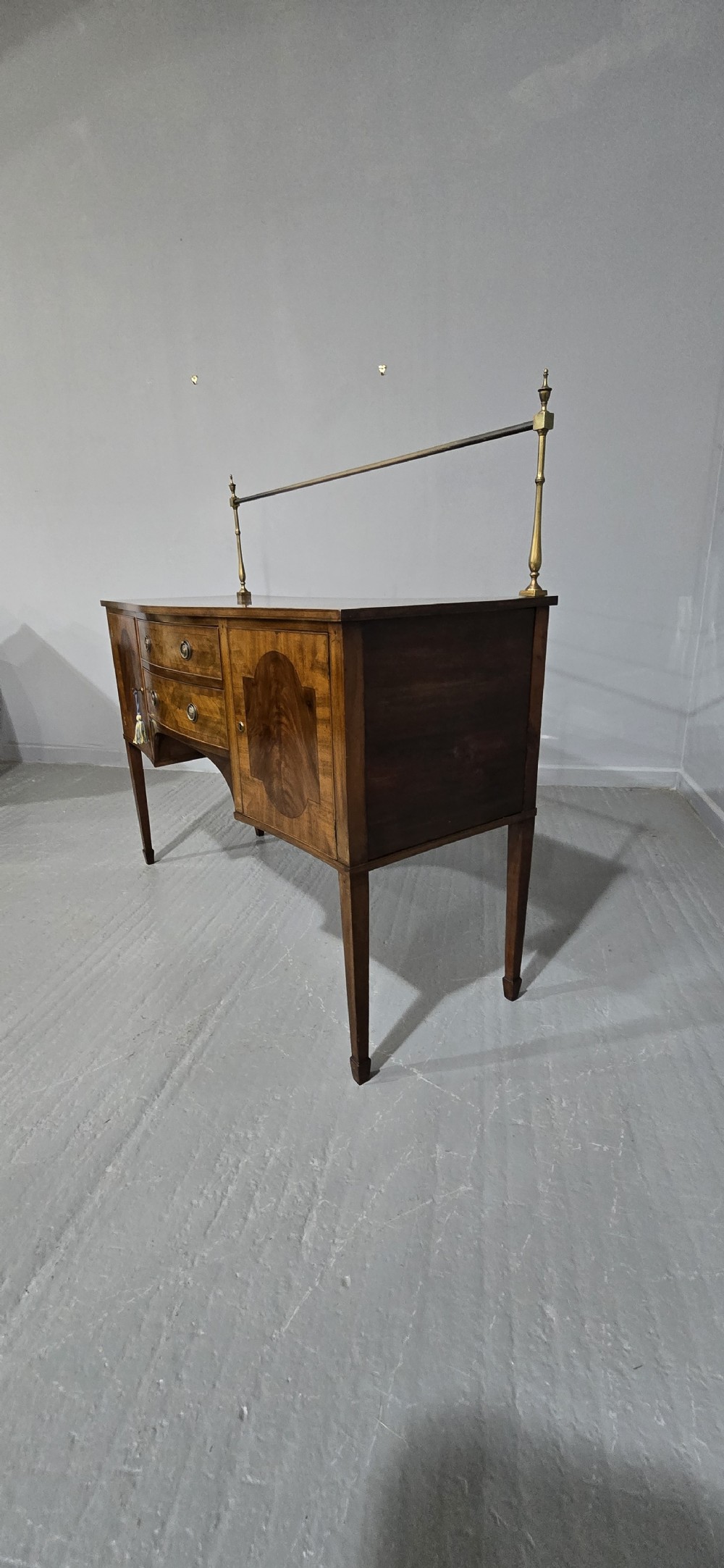 Superb Georgian Mahogany Sideboard View XI
