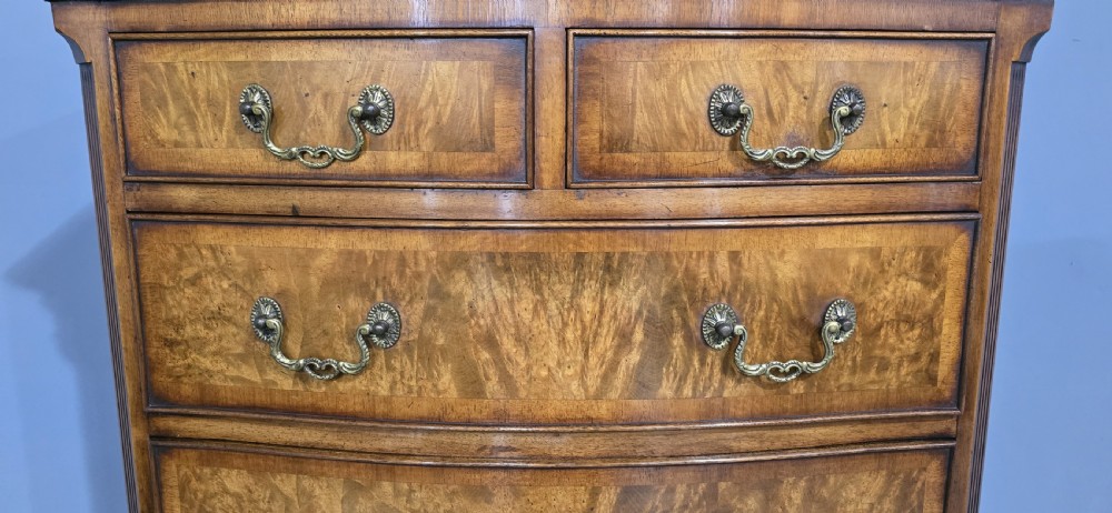Outstanding Queen Anne Burr Walnut Chest on Chest of Drawers View IV