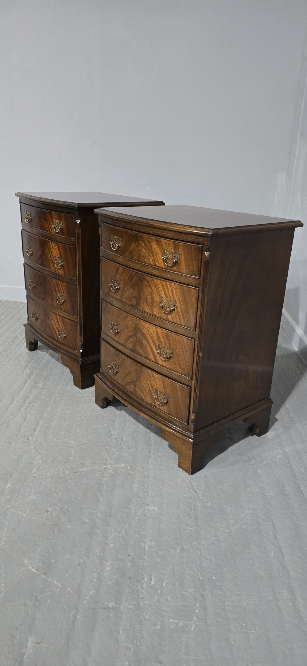 Good Pair Mahogany Bedside Lamp Chests of Drawers View V