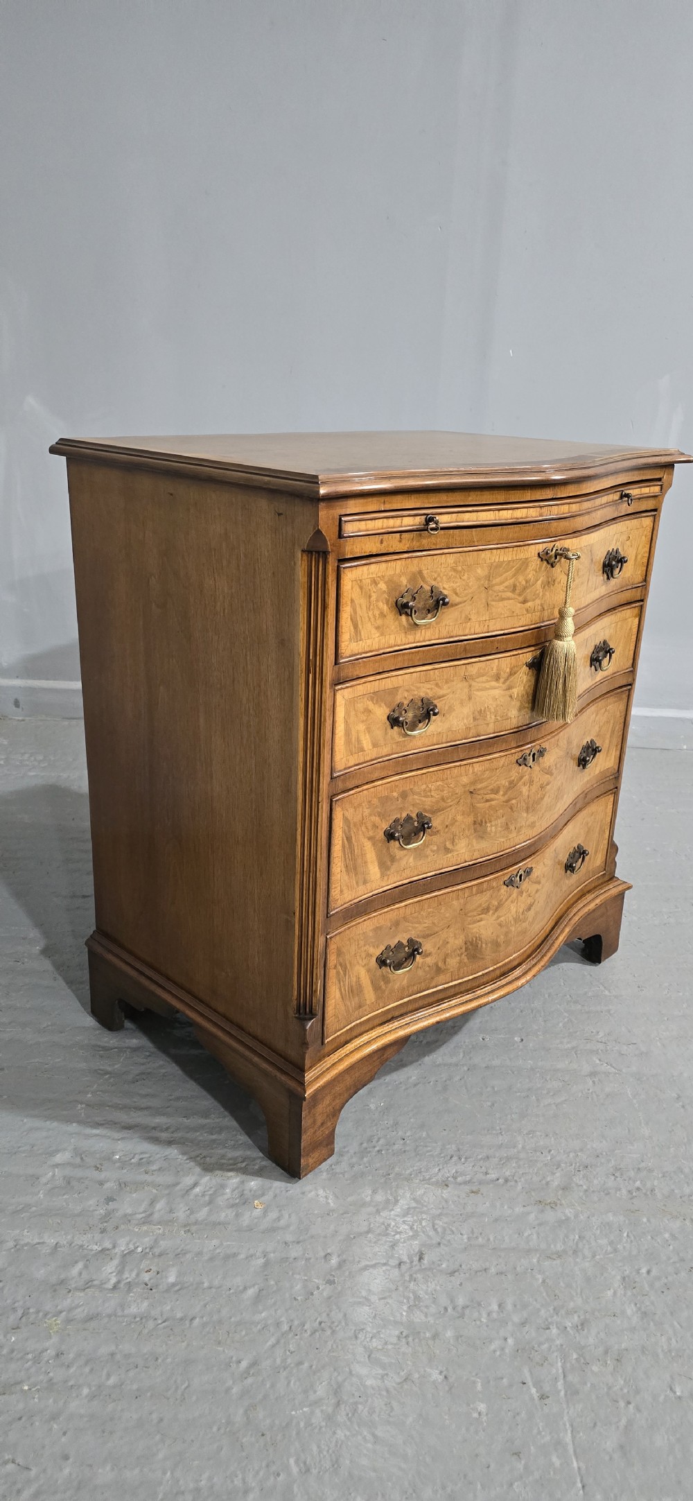 Top Quality Burr Walnut Chest of Drawers View III