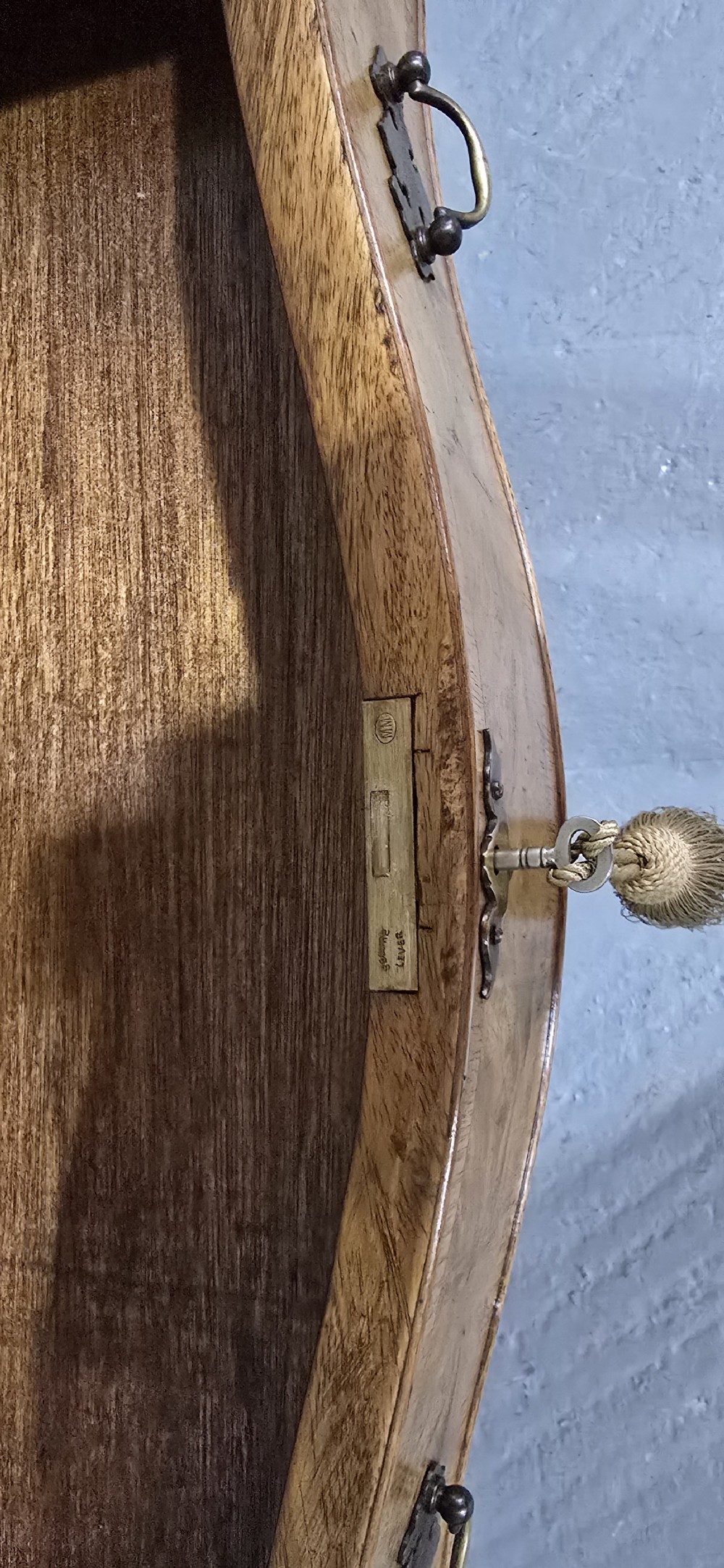 Top Quality Burr Walnut Chest of Drawers View VIII