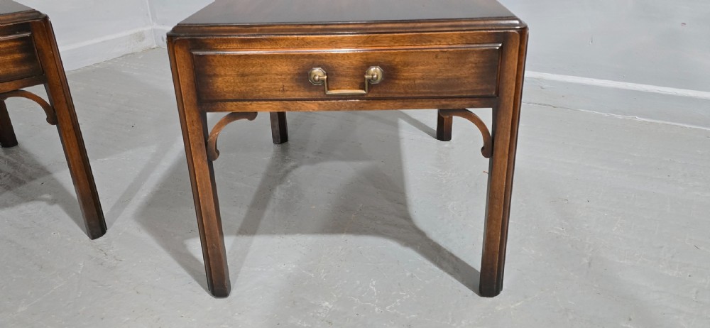 Lovely Pair Chippendale Occasional Lamp Tables View XI