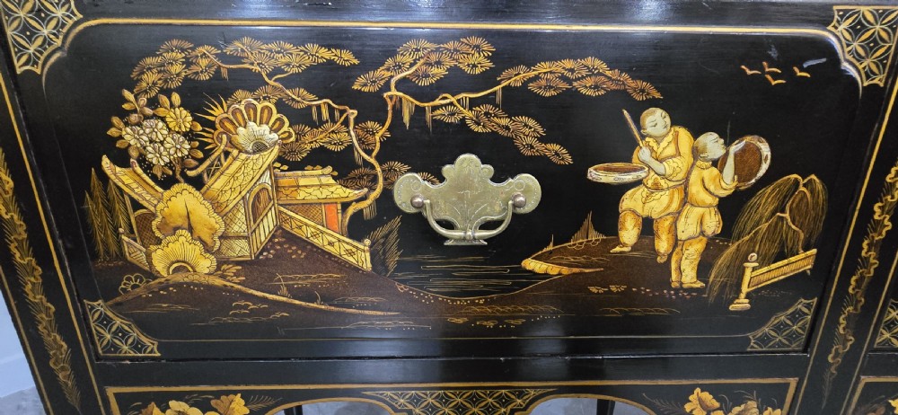 Top Quality Chinoiserie Display Cabinet View XVI