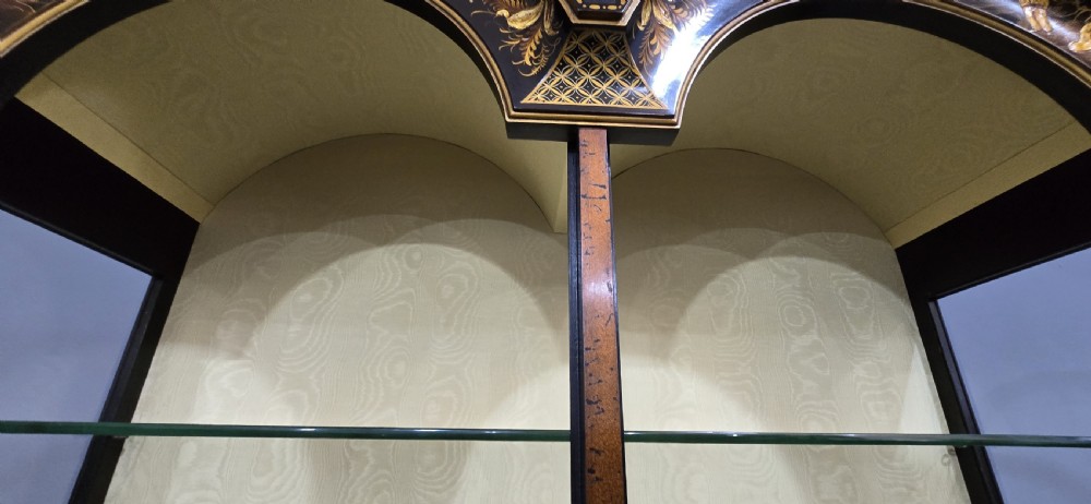Top Quality Chinoiserie Display Cabinet View XIX
