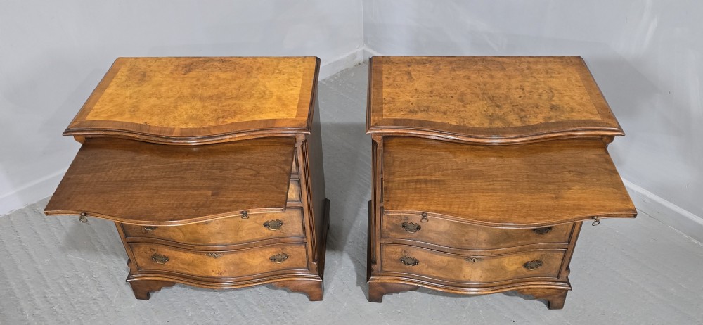 Fantastic Pair Burr Walnut Chests of Drawers View X