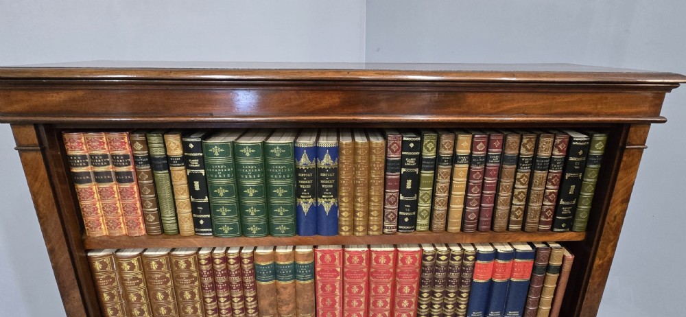 Excellent Quality Mahogany Open Adjustable Library Bookcase View III