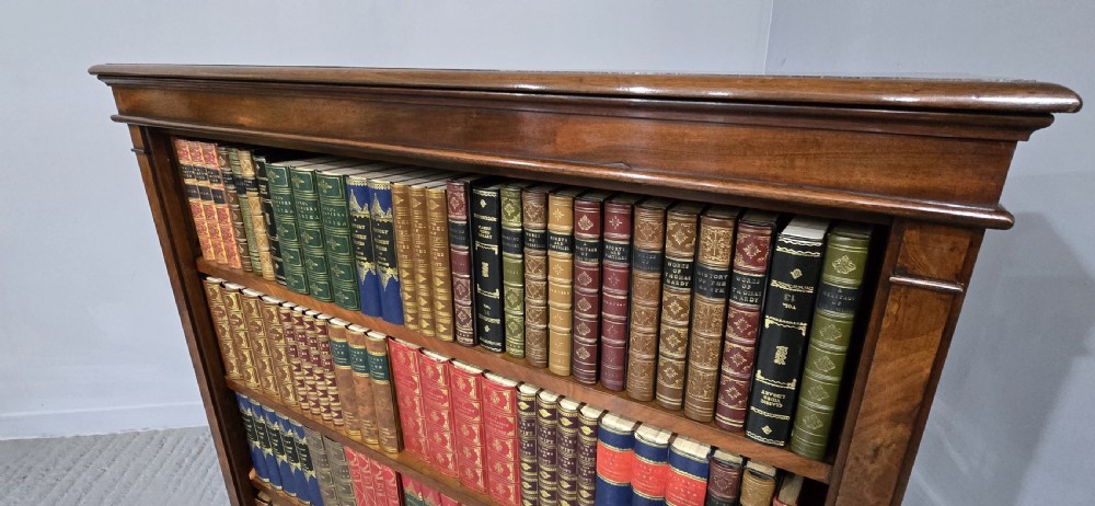 Excellent Quality Mahogany Open Adjustable Library Bookcase View X