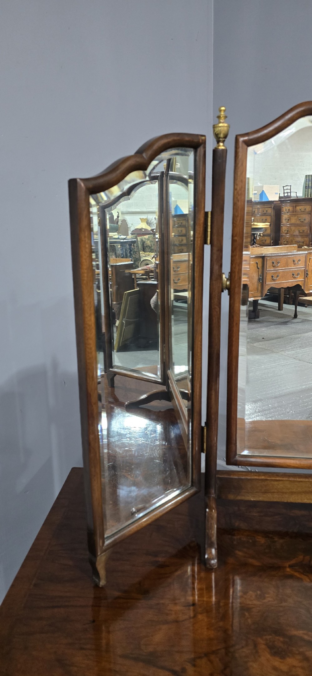 Super Serpentine Burr Walnut Dressing Table View XI