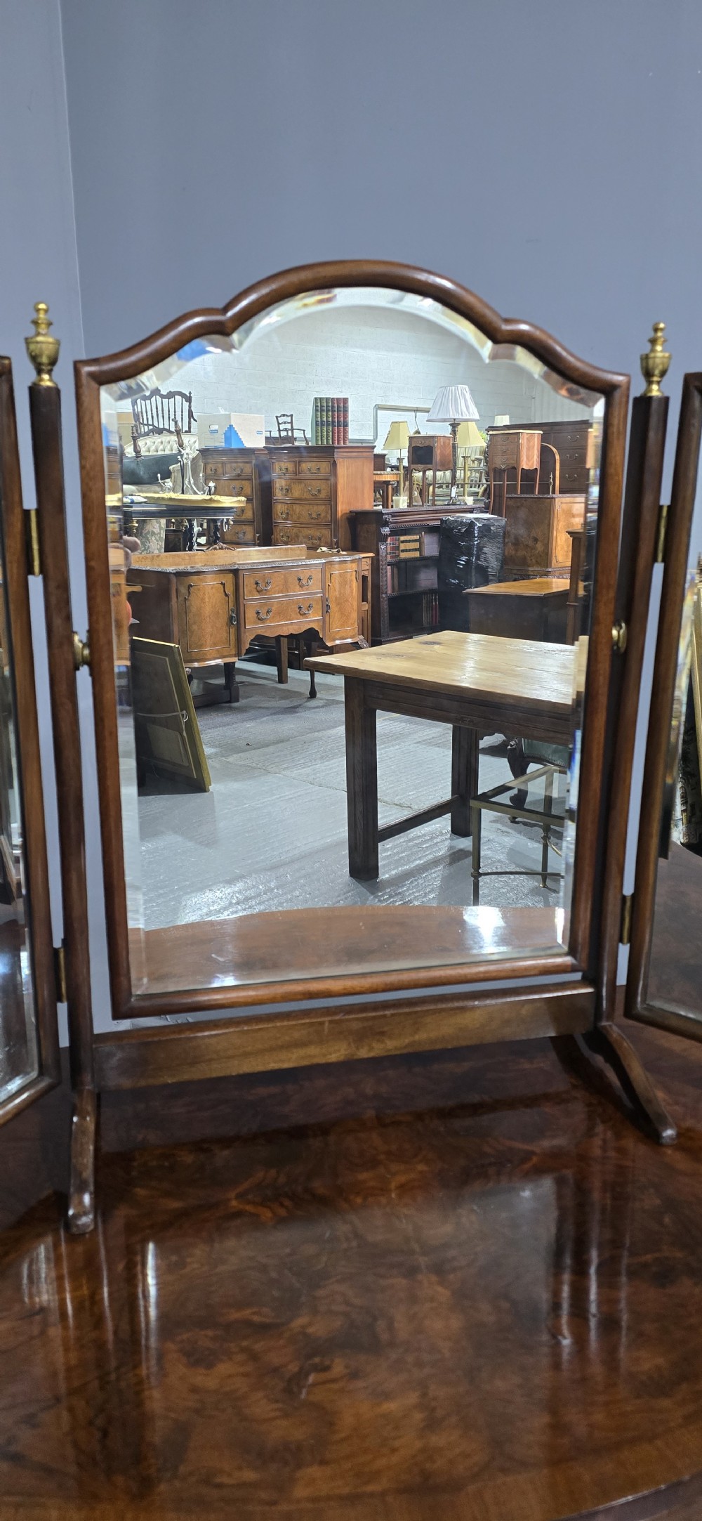 Super Serpentine Burr Walnut Dressing Table View XII