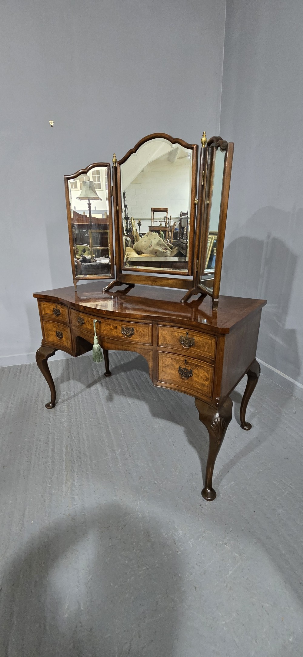 Super Serpentine Burr Walnut Dressing Table View XIV