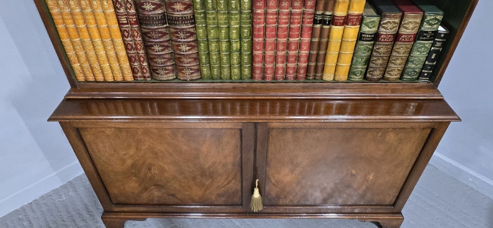 Super Mahogany Open Bookcase on Cupboard View V