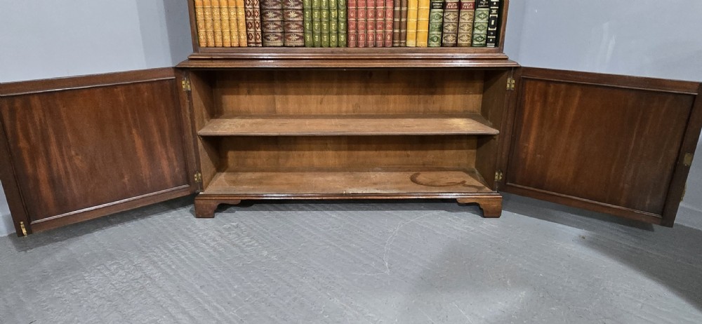 Super Mahogany Open Bookcase on Cupboard View IX