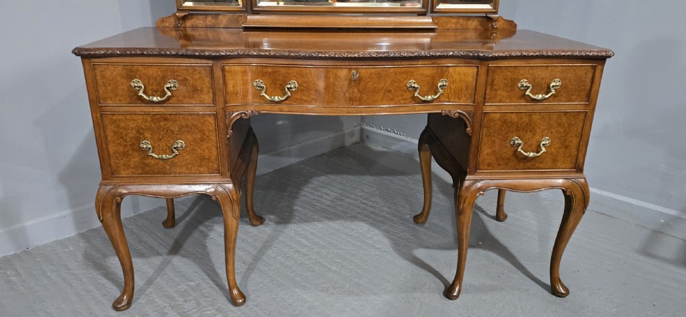 Superb Queen Anne Burr Walnut Dressing Table View IV