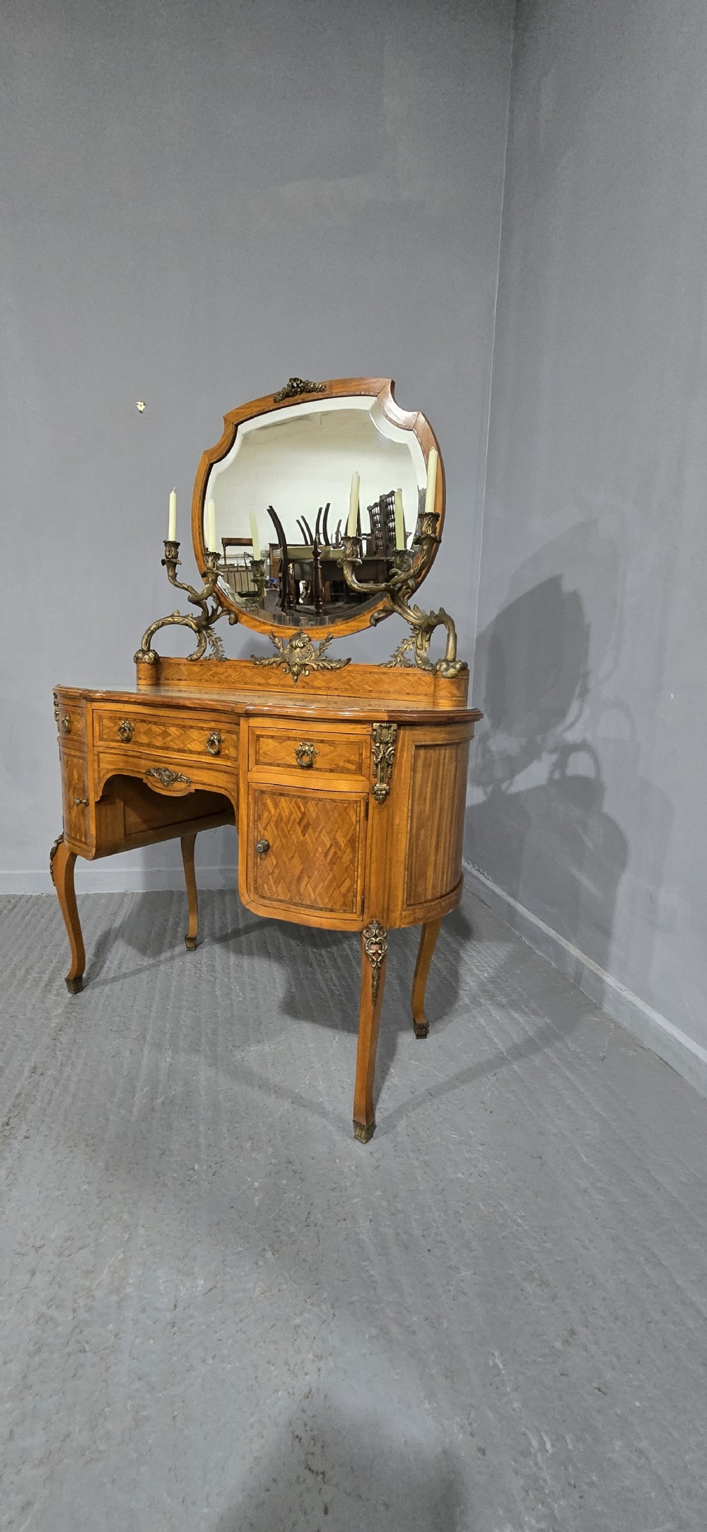 Outstanding French Satinwood Dressing Table View VII