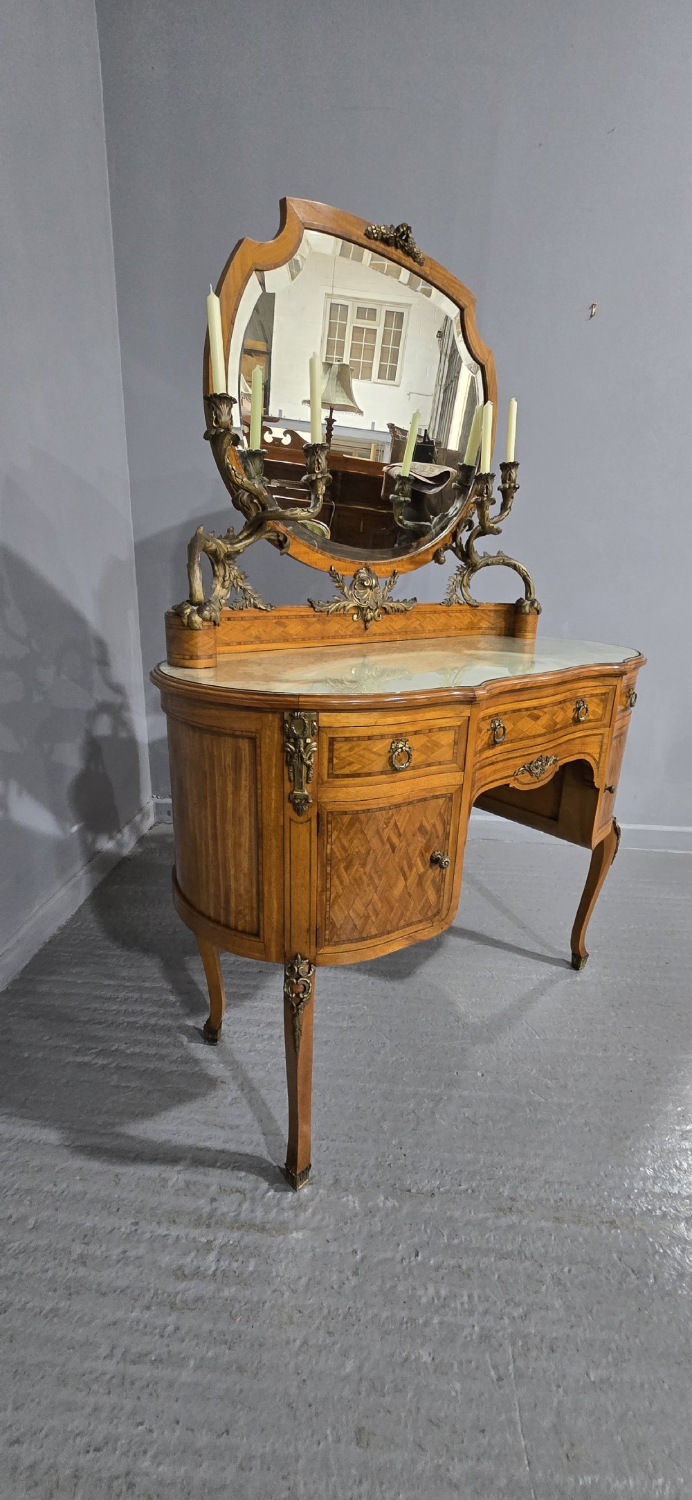 Outstanding French Satinwood Dressing Table View XV