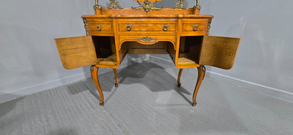 Outstanding French Satinwood Dressing Table View XVI