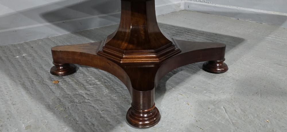 Large Mahogany Coffee Table View X