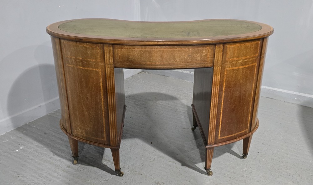 Super Kidney Shaped Mahogany Desk View XV