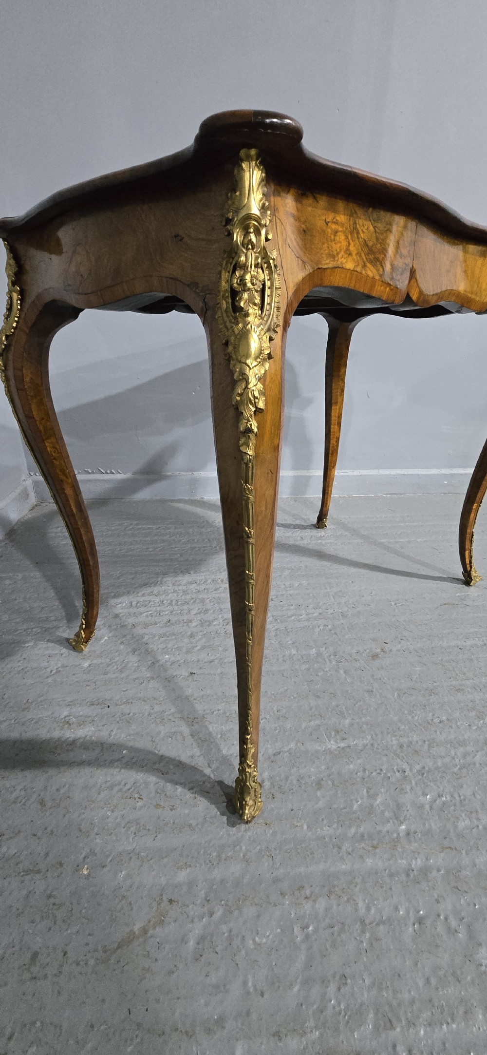 Fine French Burr Walnut Bureau Platt Desk View XII