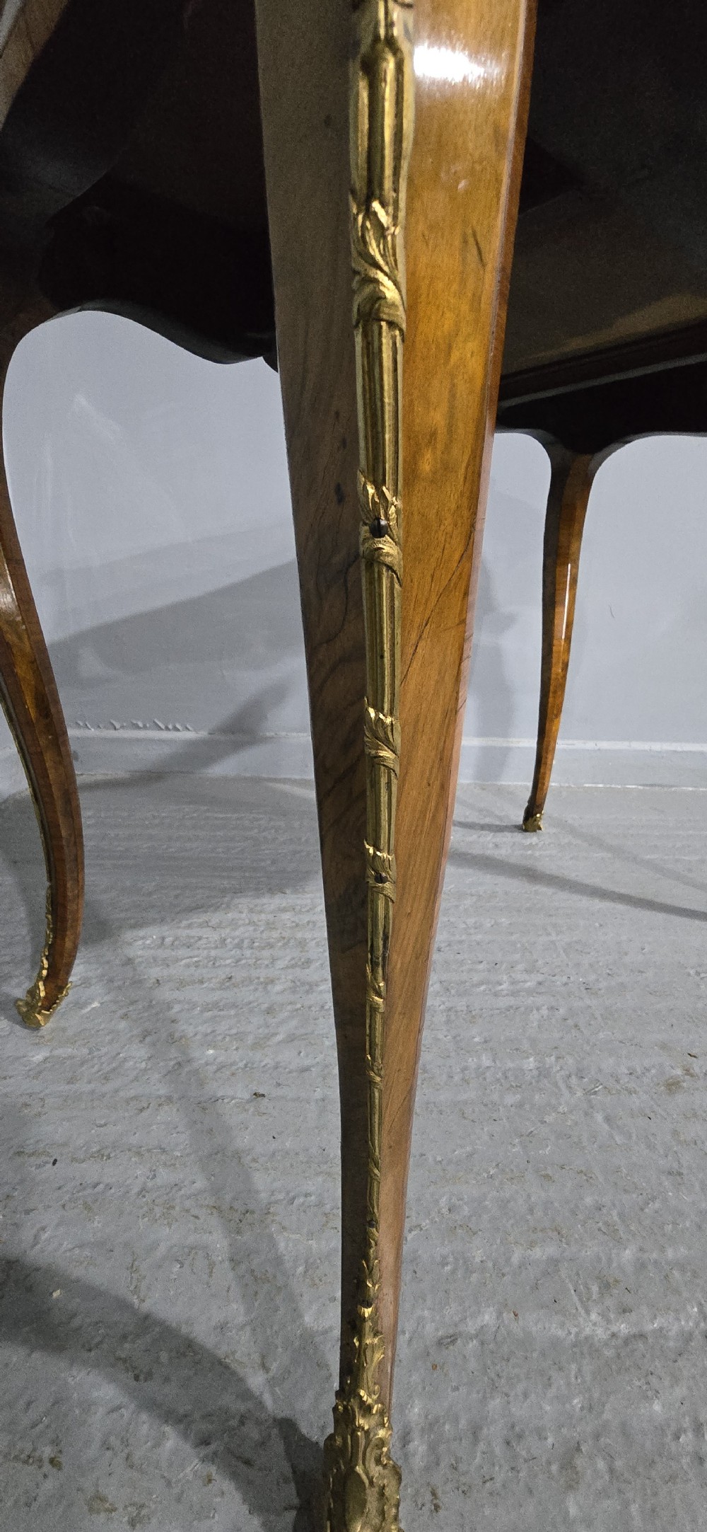 Fine French Burr Walnut Bureau Platt Desk View XIII