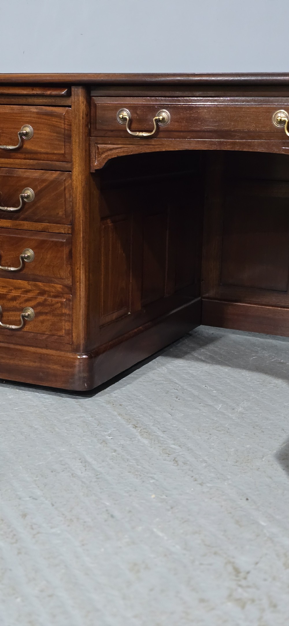 Superb Mahogany Pedestal Desk View XIII