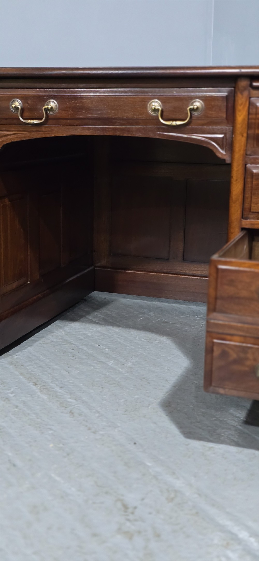 Superb Mahogany Pedestal Desk View XIV