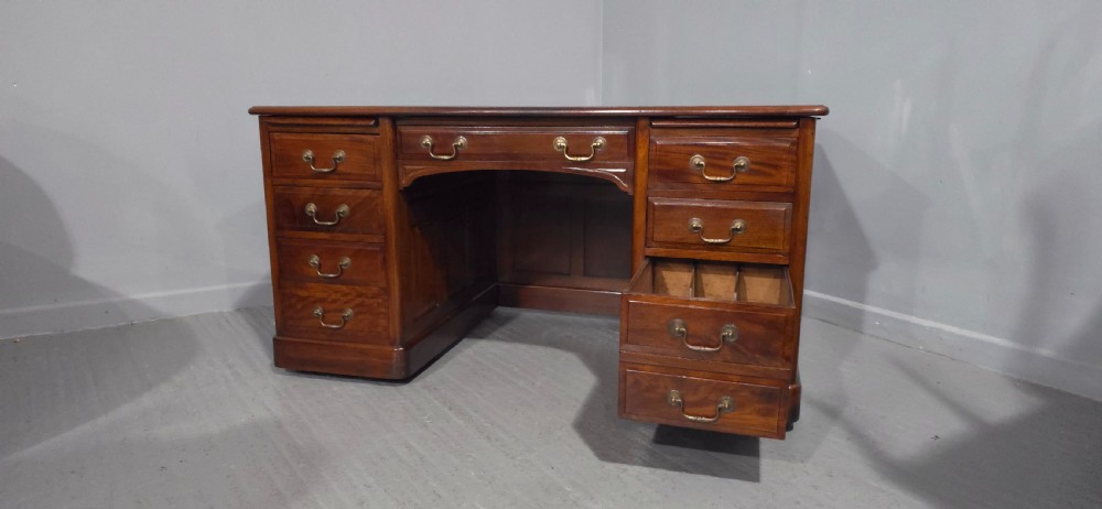Superb Mahogany Pedestal Desk View XIX