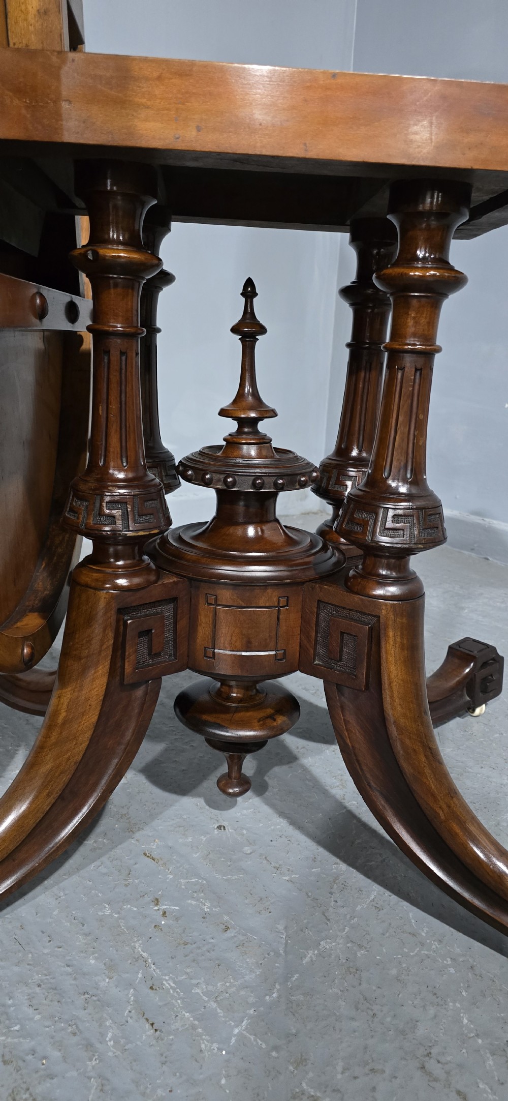 Superb Burr Walnut Dining Table View XVI
