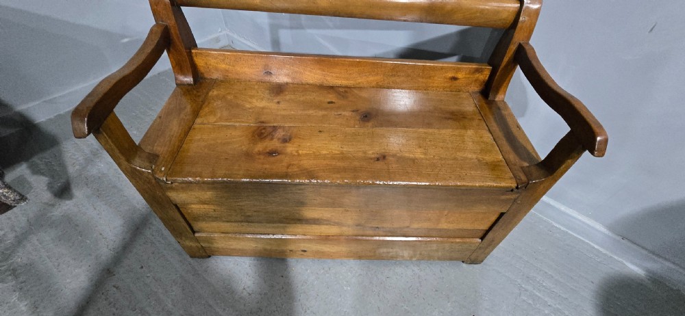 French Cherry Hall Bench View V