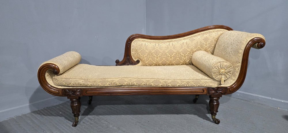 Outstanding William 4th Chaise Lounge View II