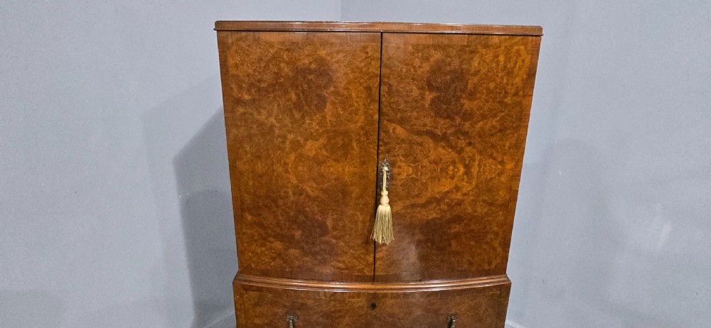 Super Quality Burr Walnut Linen Press of Small Proportions View XIII