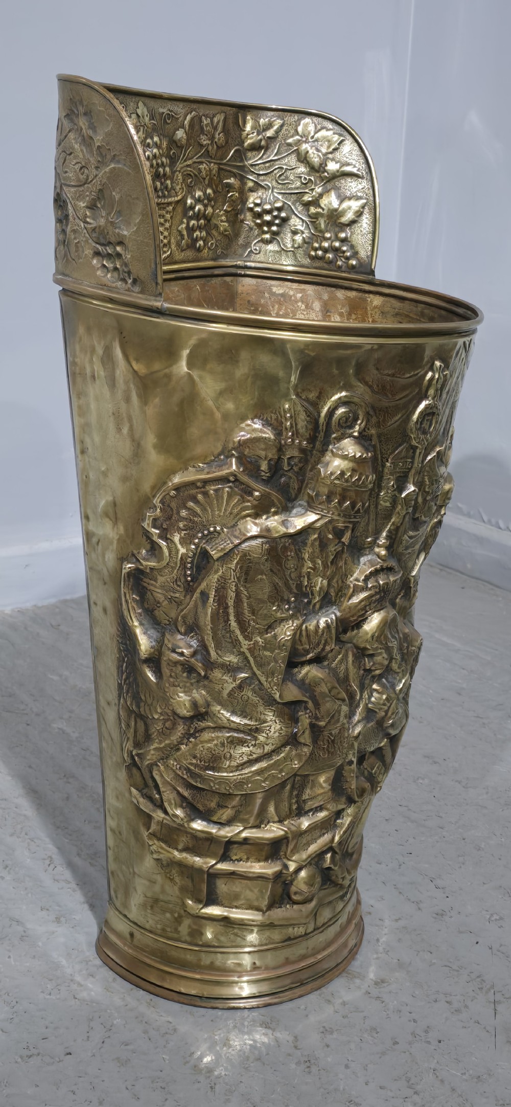 Super Brass Stick Stand View III