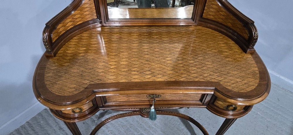Fine French Dressing Table View IX