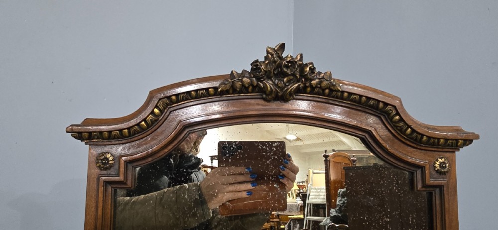 Fine French Dressing Table View XI