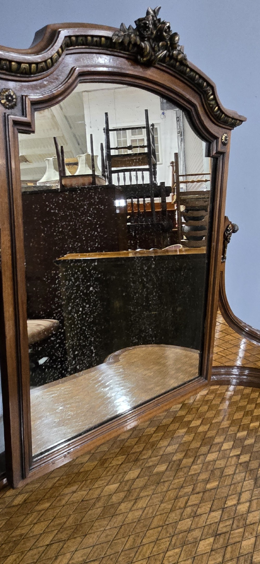 Fine French Dressing Table View XV