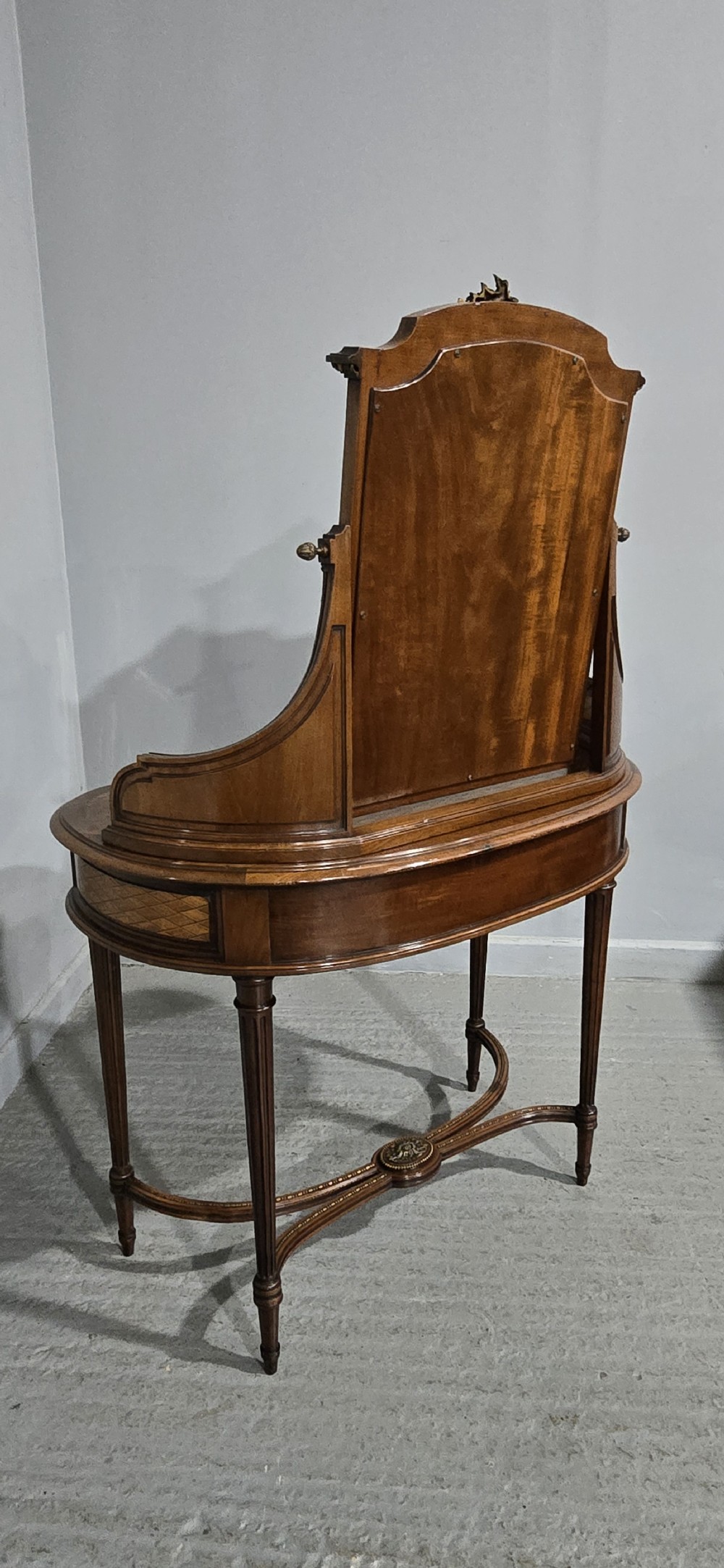 Fine French Dressing Table View XVII