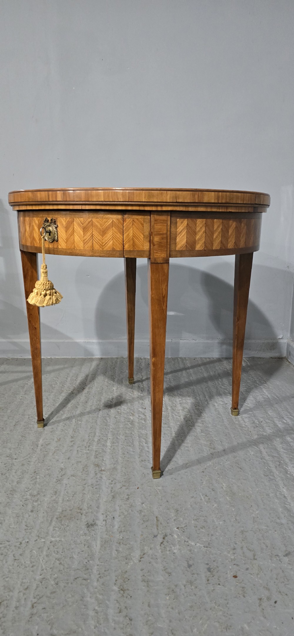 Super French Gueridon Games Table View VI