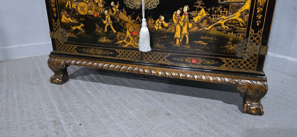 Fine Chinoiserie Two Door Cabinet View IV