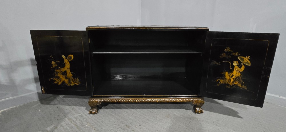 Fine Chinoiserie Two Door Cabinet View XVI