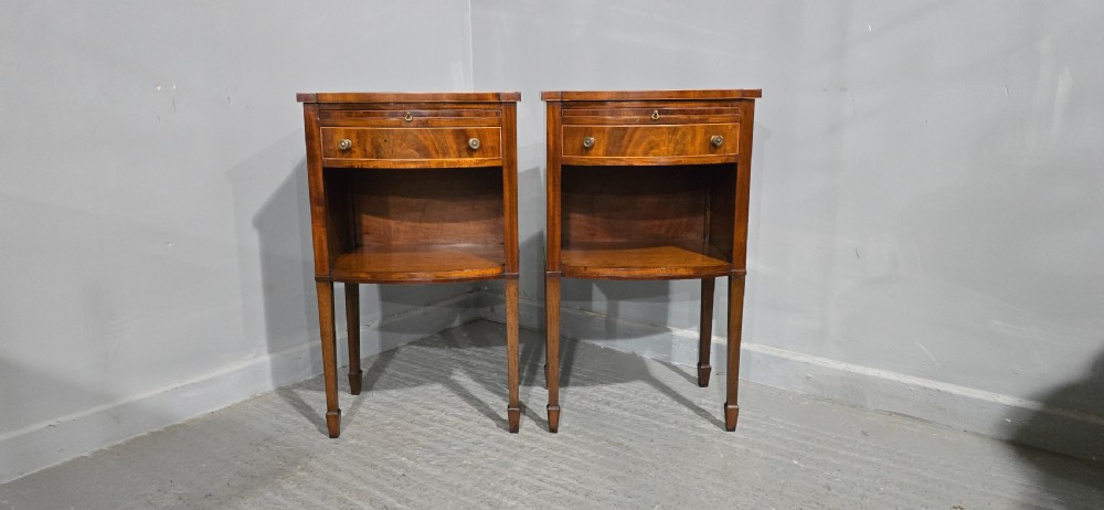 Fine Pair English Mahogany Bedside Lamp Cabinets View III