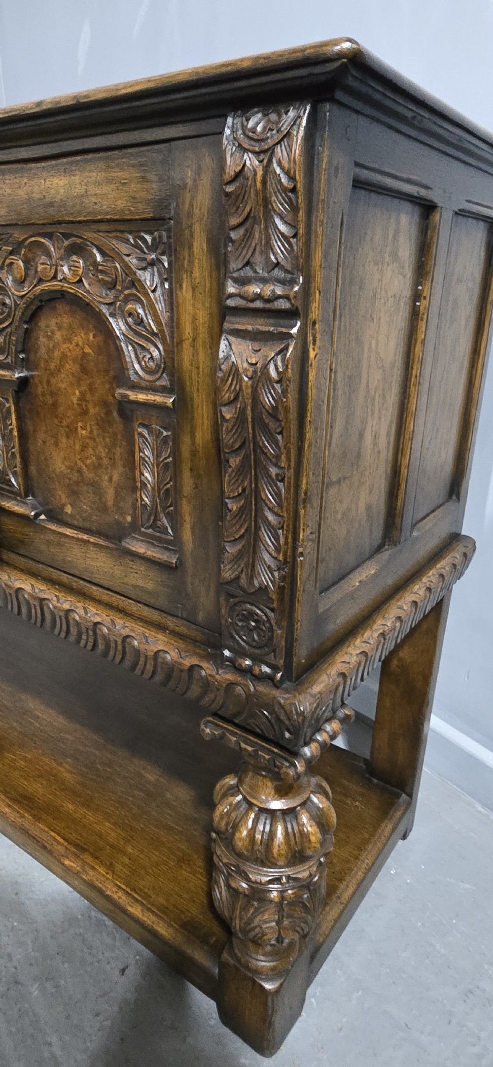 Superb Oak and Burr Walnut Elizabethan Sideboard View XVII