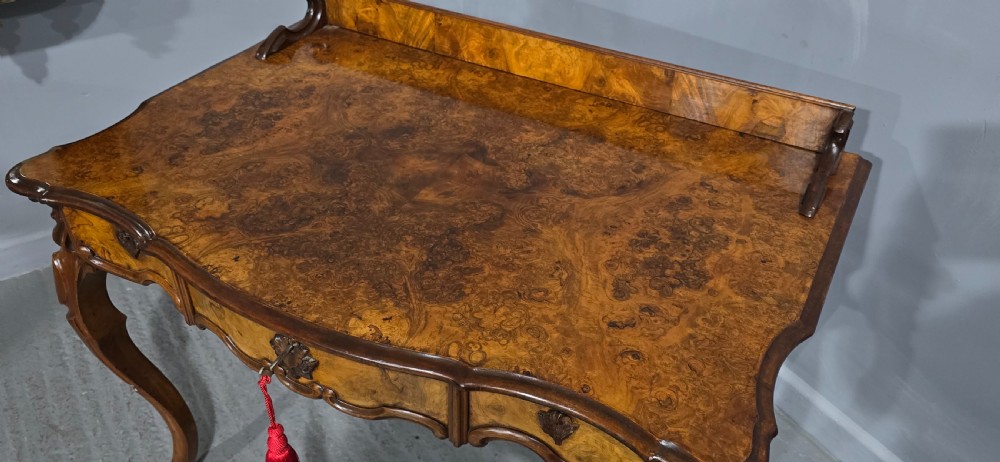 Superb Burr Walnut Dressing Side Table View X