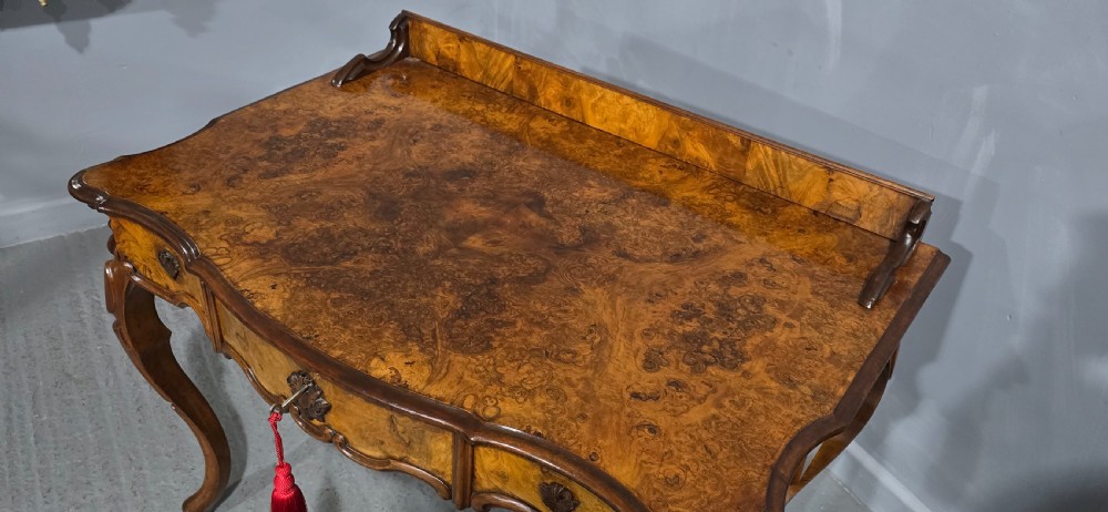 Superb Burr Walnut Dressing Side Table View XI