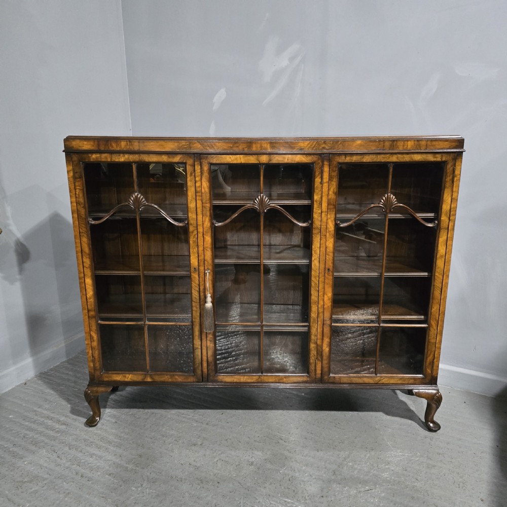 Top Quality Walnut Bookcase View IX