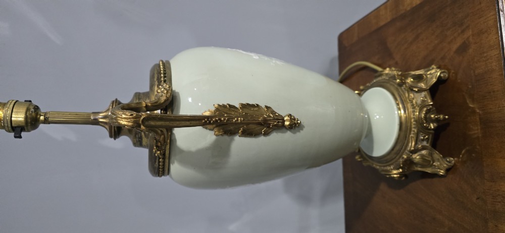 Large French Pate-Sur-Pate Table Lamp View VIII