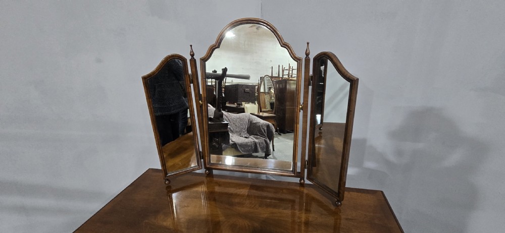 Superb Queen Anne Dressing Table View VII