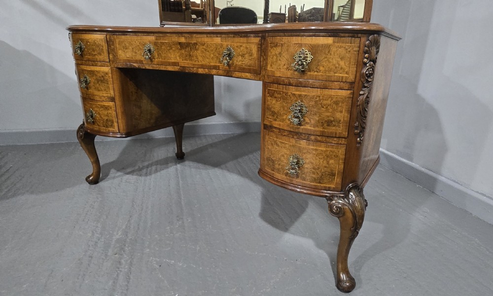 Magnificent Queen Anne Dressing Table View VI