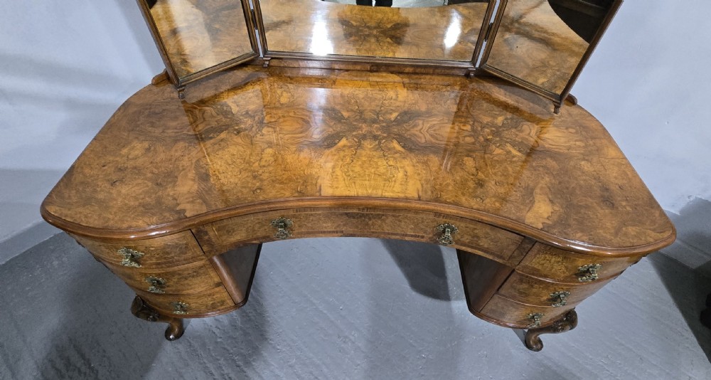 Magnificent Queen Anne Dressing Table View VIII