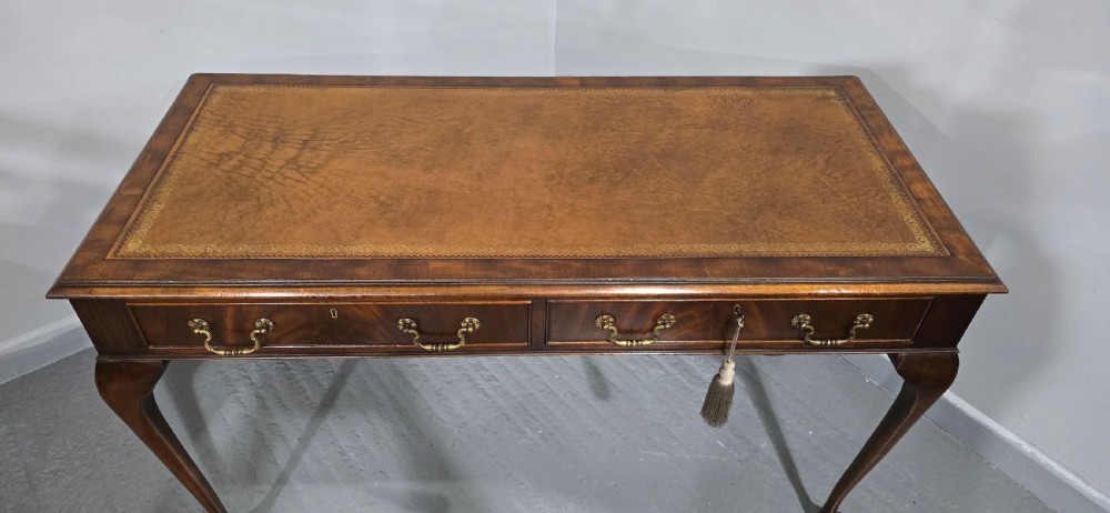 Chippenale Mahogany Library Writing Desk View VII