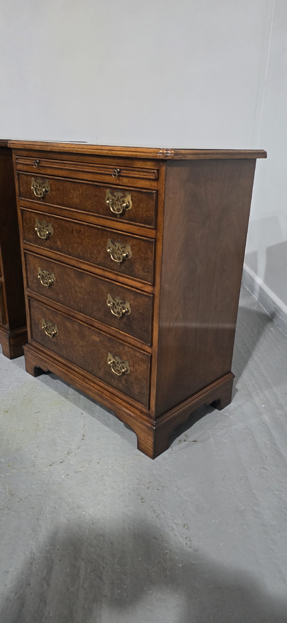 Excellent Pair Burr Walnut Chests of Drawers View XV